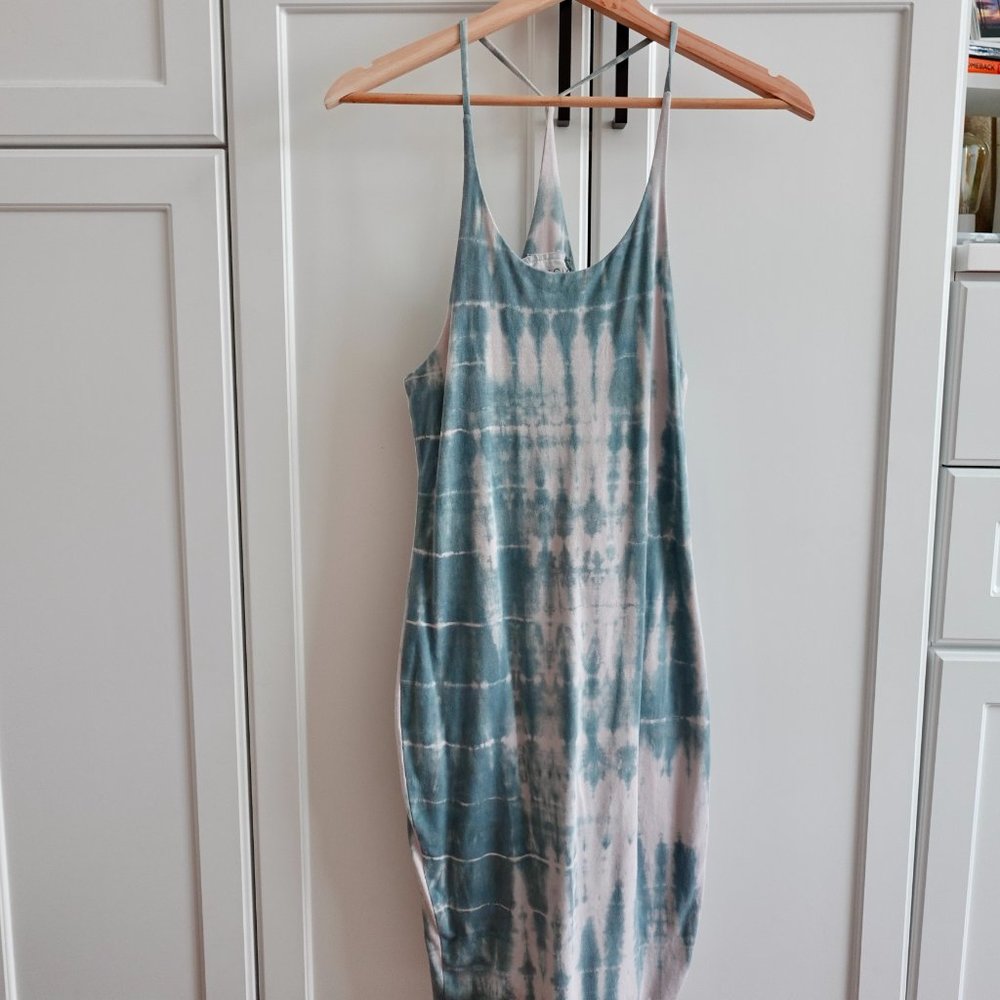 🌊 ACACIA Swimwear Hanoi Dress Size Small in Shibori